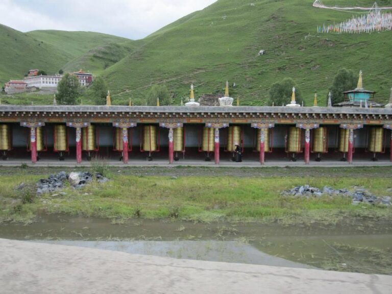 Garzê Tibetan Autonomous Prefecture, Day 7: Tagong Grassland To Danba